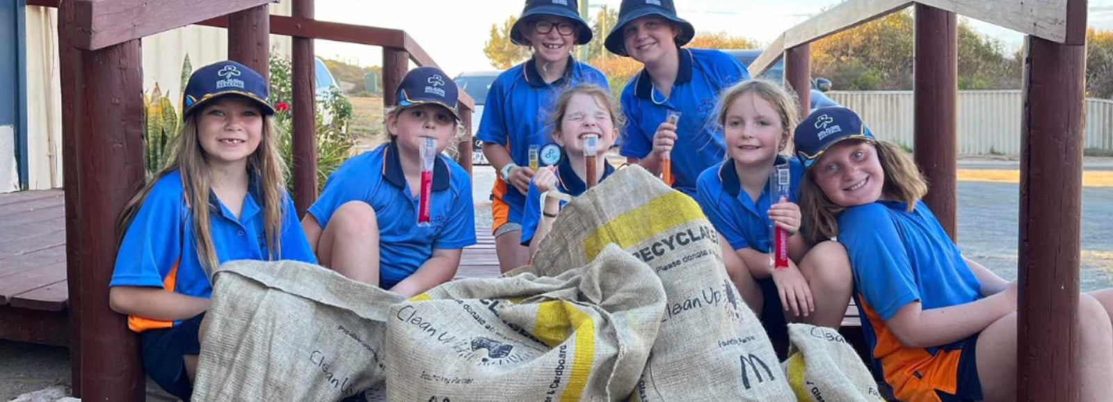 Group of young girls Girl Guides Australia